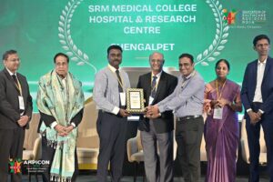 SRM Medical College Hospital and Research Centre wins Best Medical College Hospital Award
