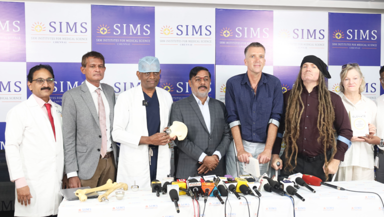 SIMS Hospital Performs Asia’s First New-Generation Bone-Sparing Hip Procedure on International Patients